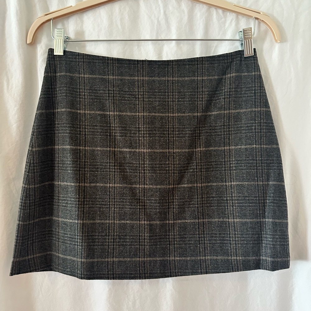 Aritzia Classic Mini Skirt